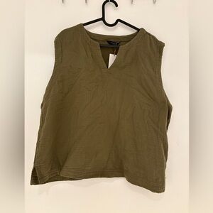 Denver hayes women’s olive green blouse
